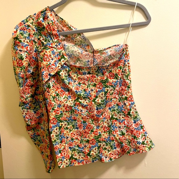 Zara Tops Zara Floral One Shoulder Top Poshmark